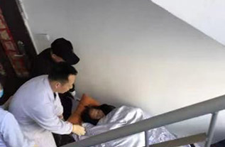 吐鲁番病人院后返乡